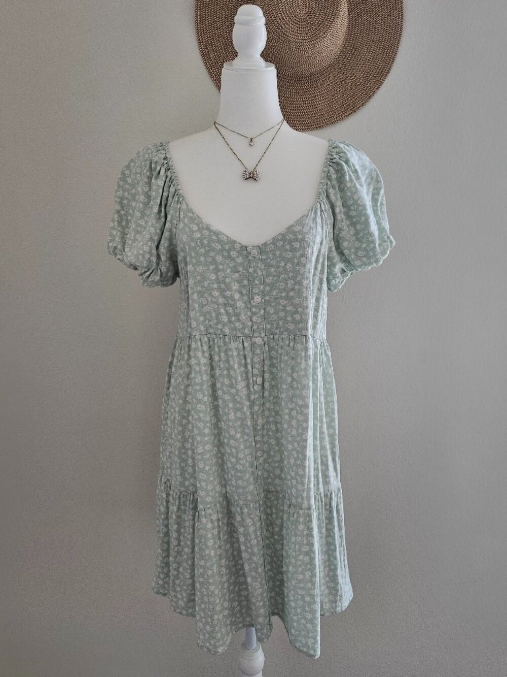 Wild Fable Sage Green Floral Puff Sleeve Tiered Mini Dress L